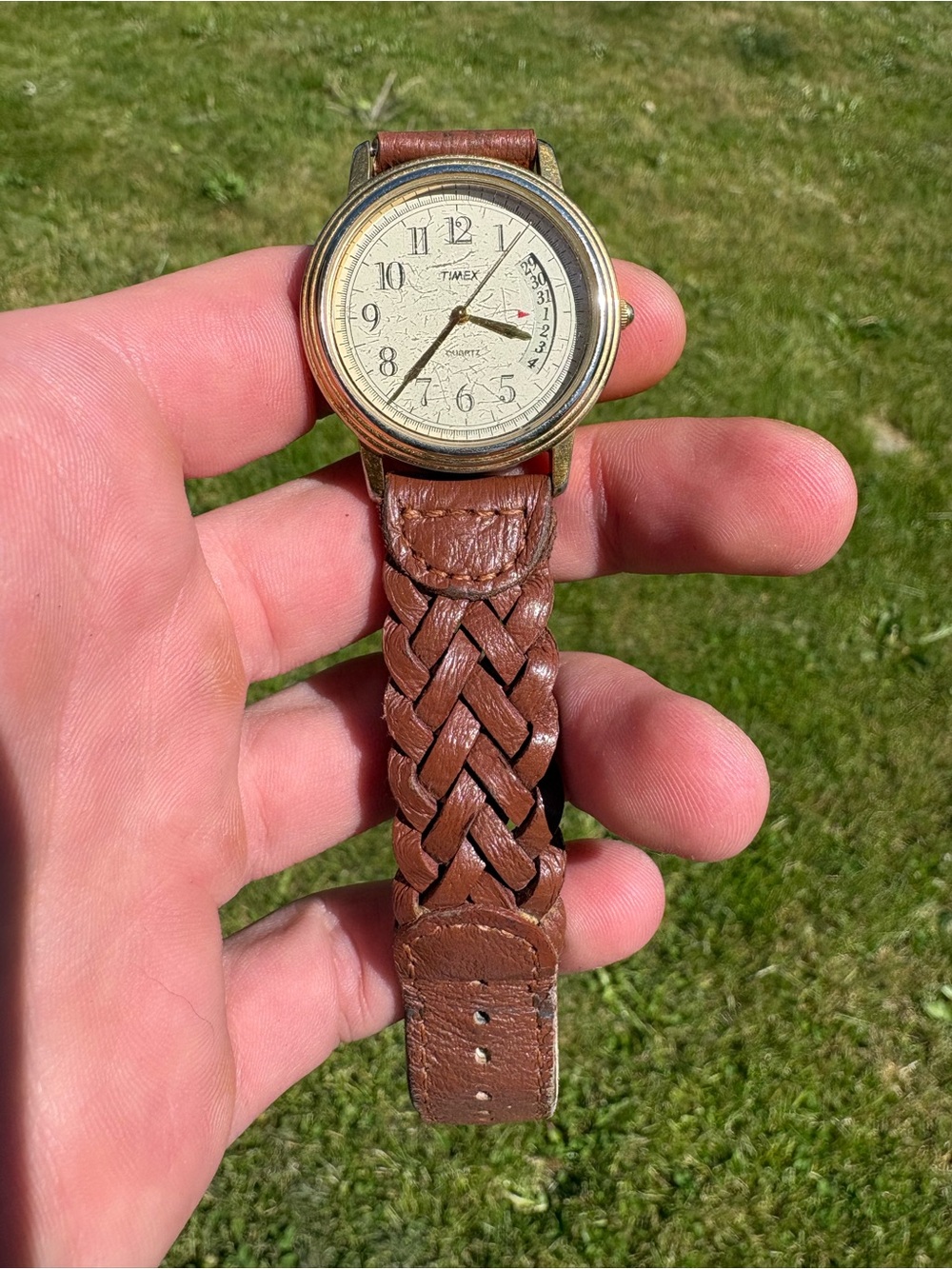 Vintage Timex Watch Mens 35mm Big Date Window Ivory Face Leather Braided Strap
